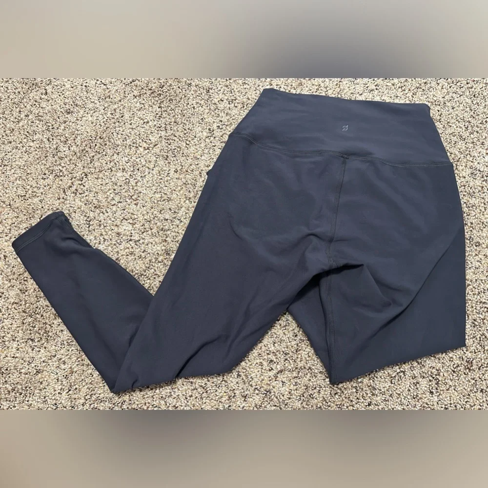 🚴‍♀️ Peloton Cadence Legging - Size M  🚴‍♀️